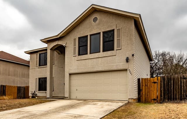 9227 Bowen Dr — photo 2