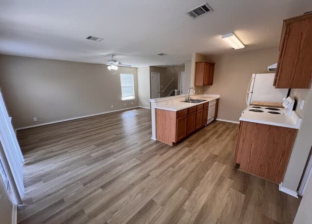 14234 Bobolink Cove — photo 5