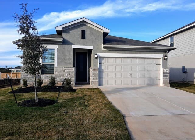 2407 Greystone Landing