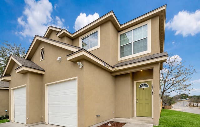 6402 Summit Oak Unit 1