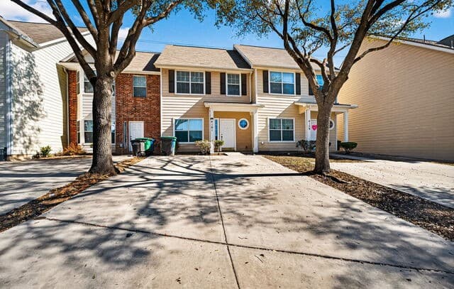 4161 St Charles Bay — photo 1