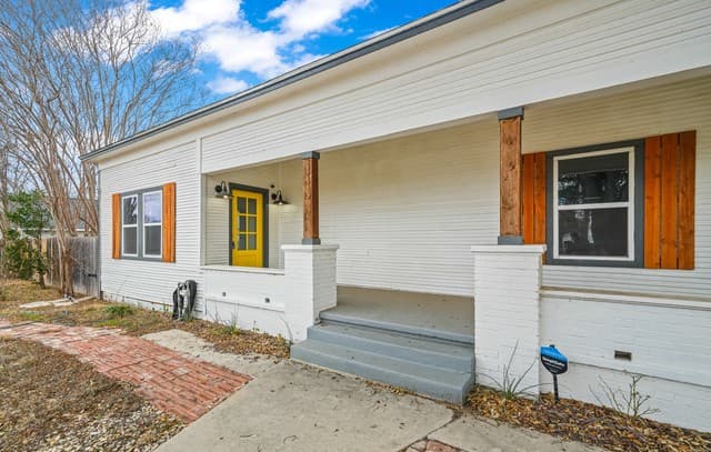 1301 Avenue K — photo 5