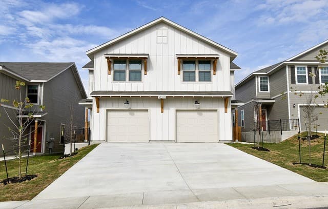 10211 Tulipwood Run Unit 101 — photo 2