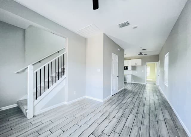 335 S SAN EDUARDO Ave — photo 5