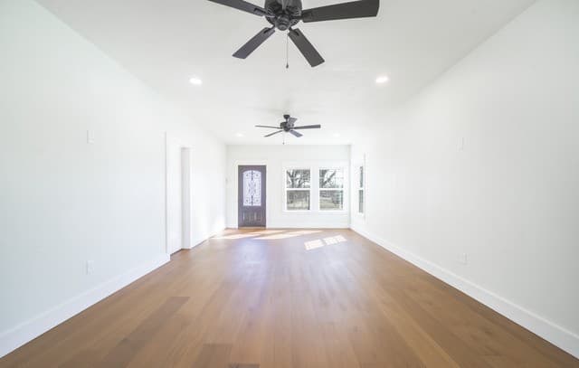 710 20th Street — photo 4