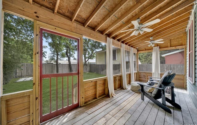 210 Sadie — photo 4