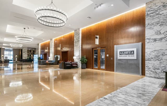 610 E Market Unit 2606 — photo 4