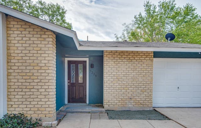 5230 Village — photo 3