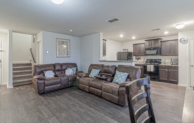 2831 Lavender — photo 4