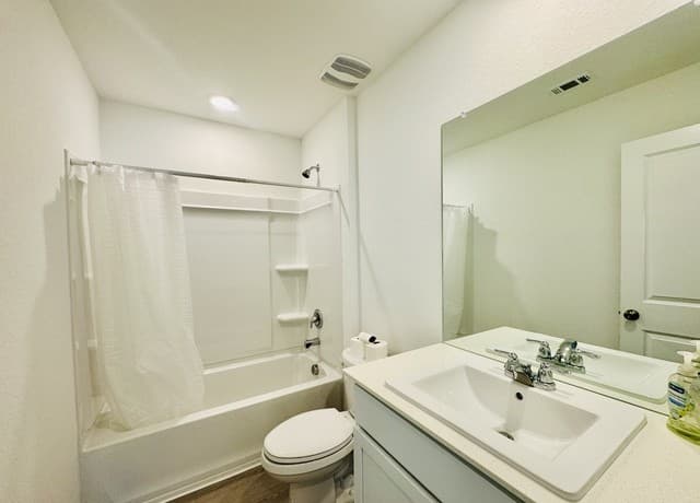 580 Kathleen Pike — photo 5