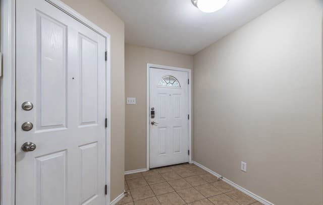 9810 Magnolia Run — photo 5