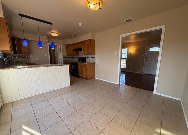 3730 La Sabre — photo 5