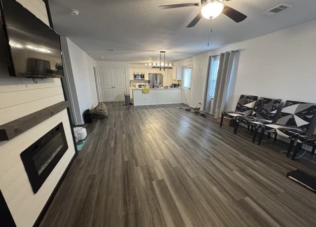 9838 Marbach — photo 4