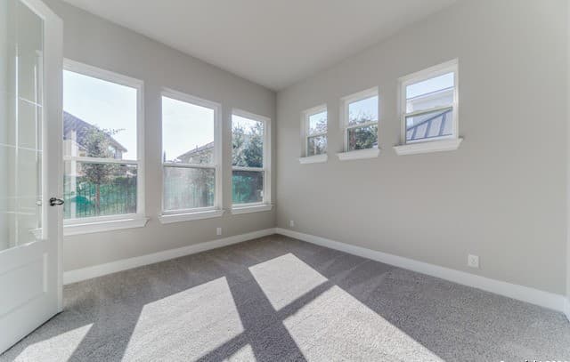 24710 Faraday — photo 2