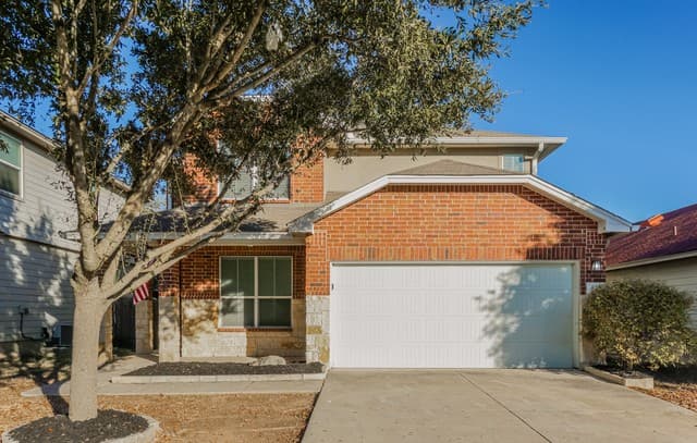 131 Reeves — photo 1