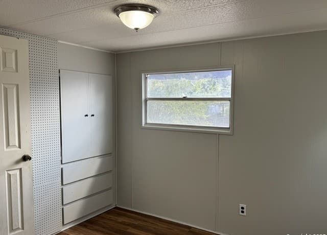 8415 Braewick — photo 4