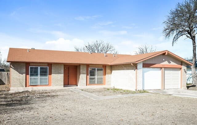 7601 Tarrasa Dr — photo 3