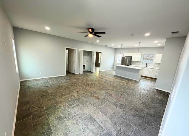 146 Jemison — photo 3