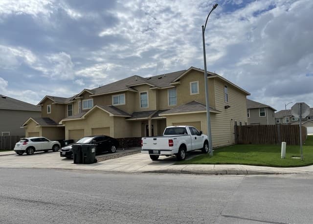 16843 Dancing Ava Unit 2