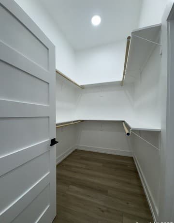 105 Forrest — photo 5