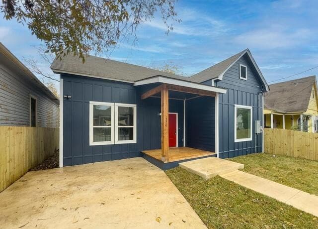 615 Virginia Blvd — photo 2