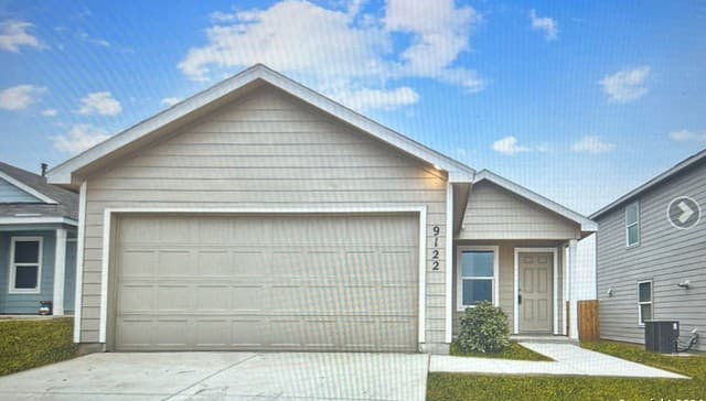 9122 Selene — photo 2