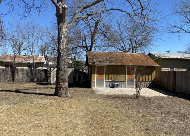 309 Brackenridge — photo 3