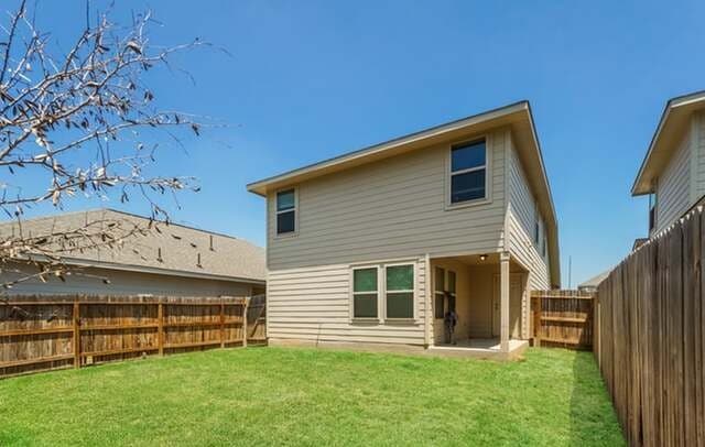 10447 Clearwater Way — photo 2