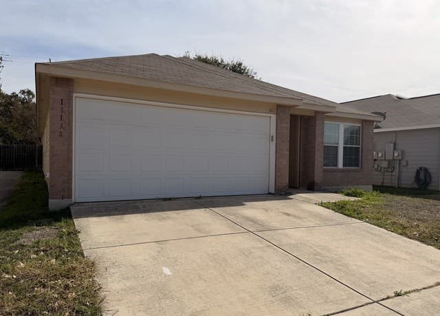 13138 Aurora — photo 3