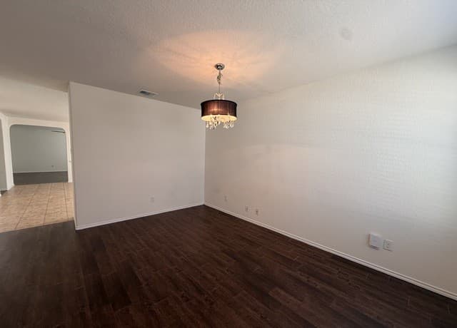 13138 Aurora — photo 4