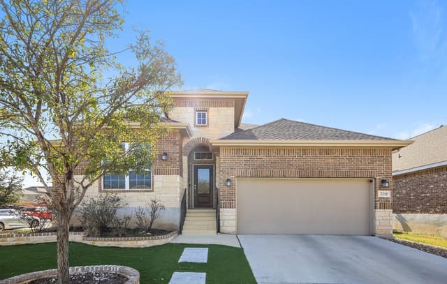 2211 Derussy — photo 1