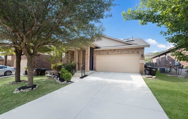 12050 Texana Cv — photo 2