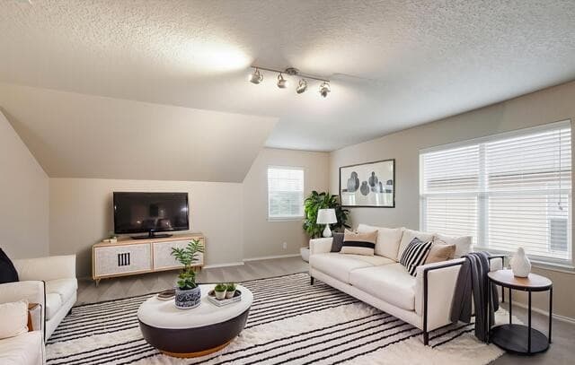 12050 Texana Cv — photo 3