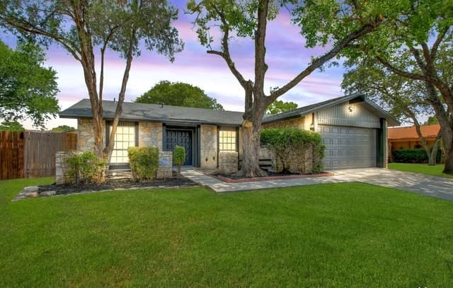 8710 Greenthread Dr — photo 4