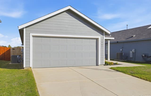 1407 Mira Mill — photo 3