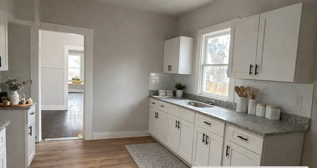 329 Hot Wells Unit FRONT UNIT — photo 5