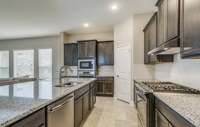 4619 Segovia Way — photo 4