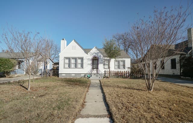 119 Meredith Dr — photo 1