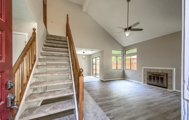 16615 Spruce Tree Ln — photo 2