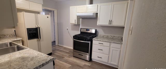 111 Colton Dr — photo 2