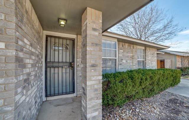 5602 Ivanhoe — photo 3