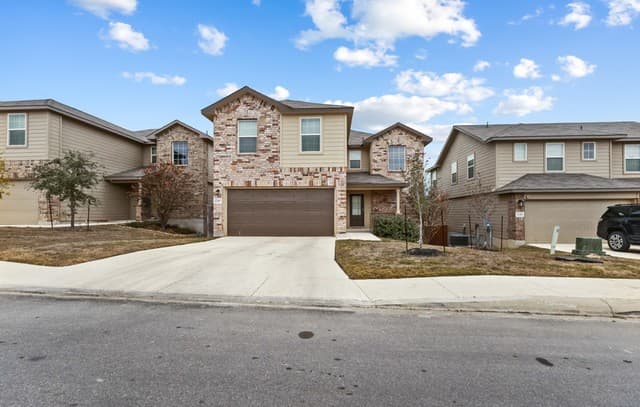 10214 Lynwood Village Unit 101 — photo 2