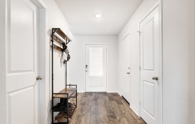 10214 Lynwood Village Unit 101 — photo 5