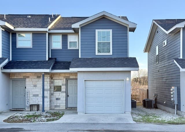 6938 Crestway Rd Unit 4