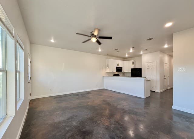 6938 Crestway Rd Unit 4 — photo 5