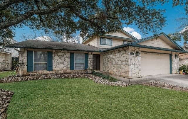 9207 Bianca — photo 1