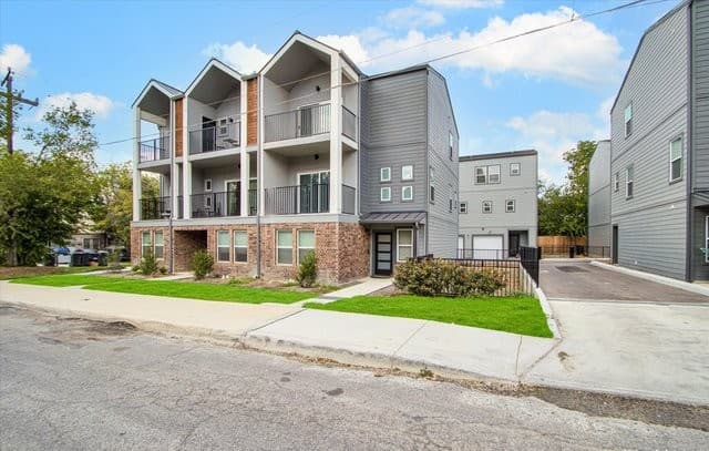 302 Tendick Unit 1103 — photo 3