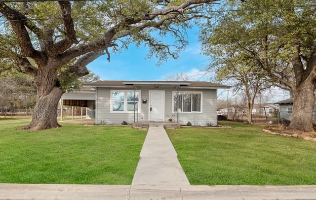 502 22nd St. — photo 1