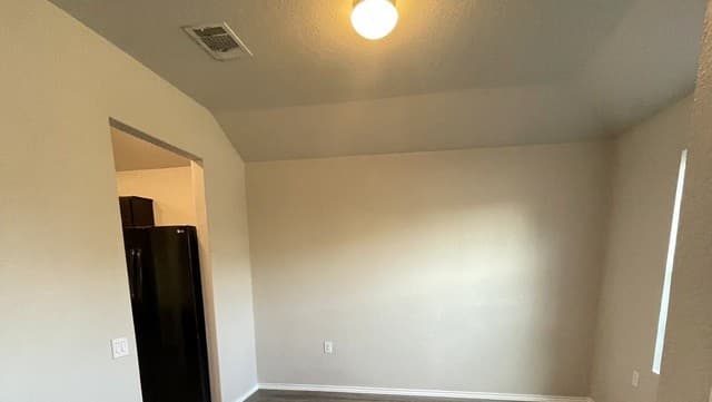 6103 Travis Summit — photo 4