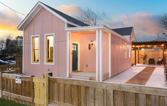 325 Montana — photo 4